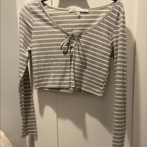 Striped Gray Long Sleeve Crop Top